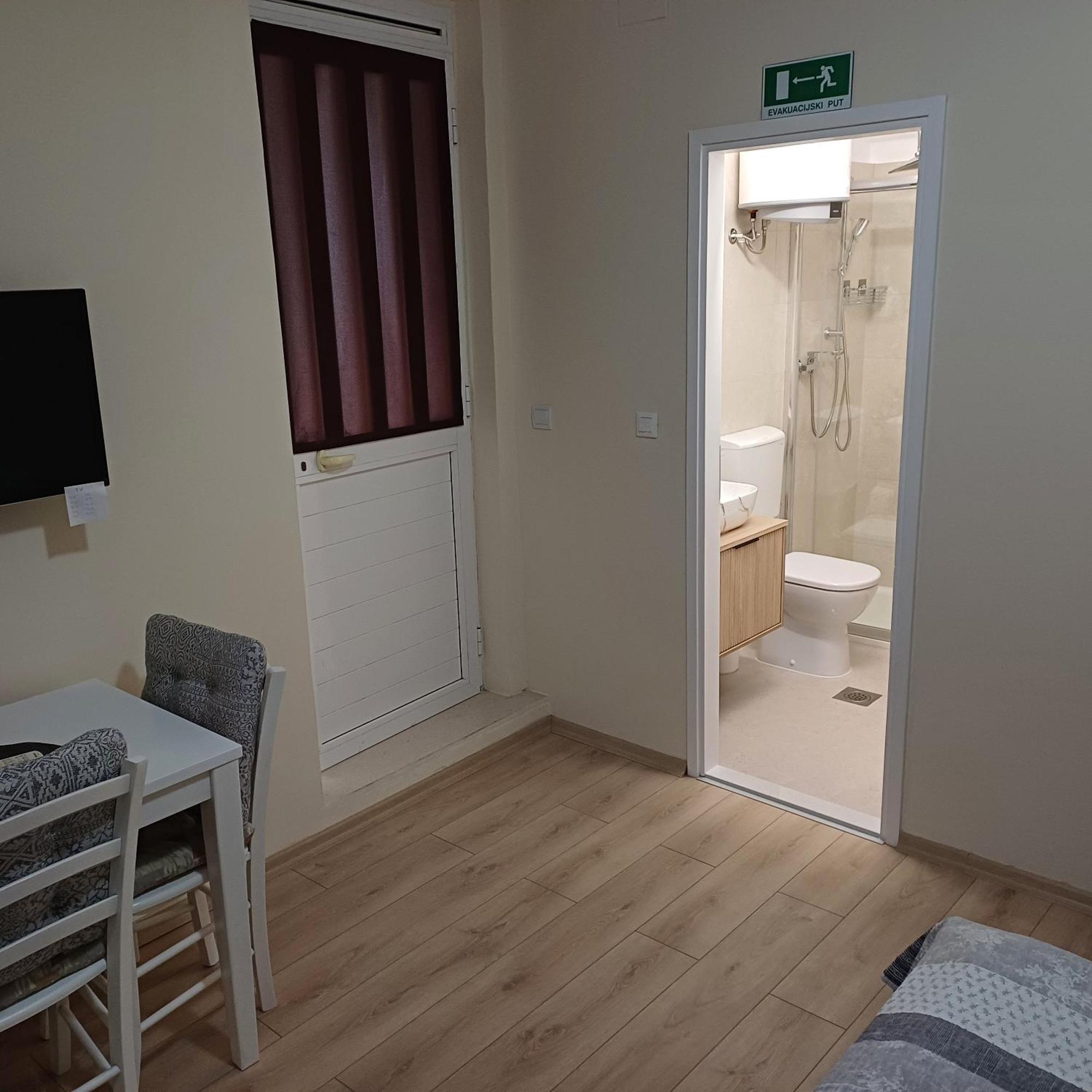 Rooms Kvestic Dubrovnik Exterior photo